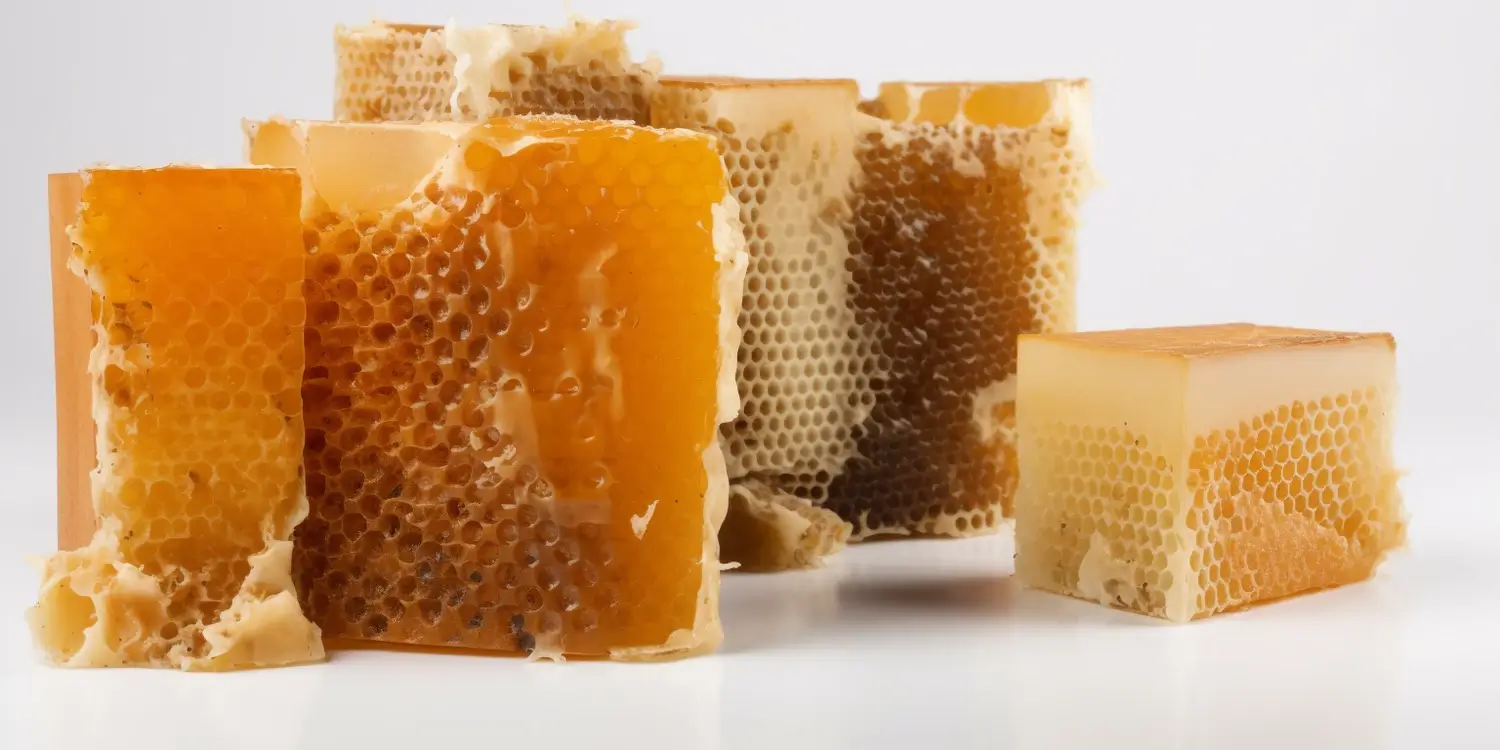 Jaki powinien byc miód rzepakowy?